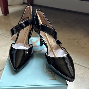 Life Stride SUKI Black Patent heels Size 7.5. New in box